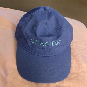 Seaside hat